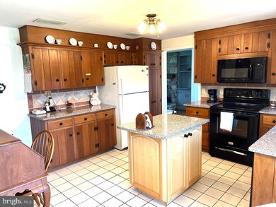 531 Upper Stump Rd, Chalfont, PA 18914 - photo 7