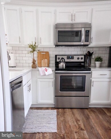 816 E 16th St, Frederick, MD 21701 - photo 4