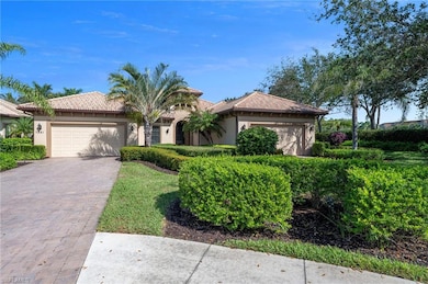 Villa on right is 7377 Moorgate Point Way!