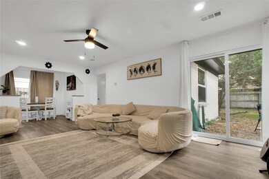 6408 Grasshopper Dr, Watauga, TX 76148 - photo 3