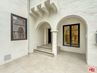 150 N Arnaz Dr unit C, Beverly Hills, CA 90211 - photo 3