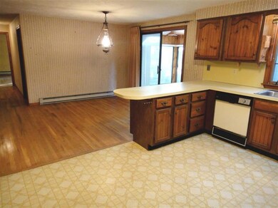 27 Cedar St, Cotuit, MA 02635 - photo 5