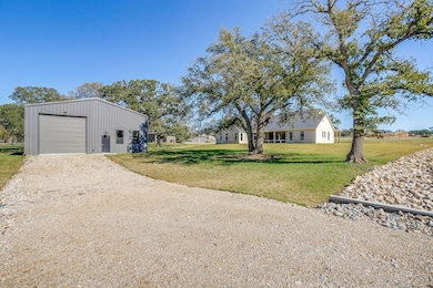2001 Pinetree Post, Weatherford, TX 76087 - photo 2