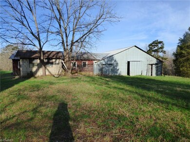 751 Turnersburg Hwy, Statesville, NC 28625 - photo 4