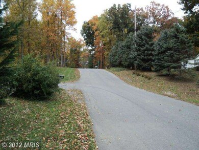 749 Frontier Dr, Bunker Hill, WV 25413 - photo 5