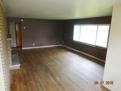 3221 Strong St, Highland, IN 46322 - photo 3