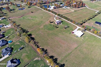 260 Durbin Ln, Coxs Creek, KY 40013 - photo 4