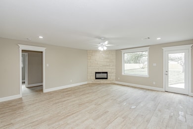 495 County Road 949a, Alvin, TX 77511 - photo 7