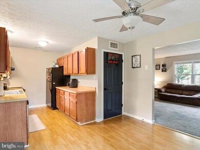 80 Hickory Rd, Front Royal, VA 22630 - photo 3