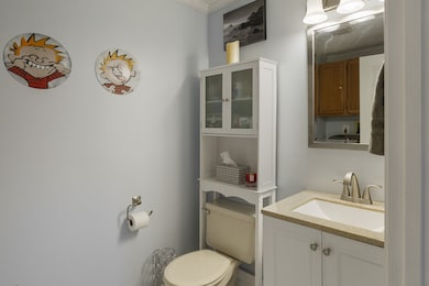 16 Drury Ln unit U8, Nashua, NH 03064 - photo 7