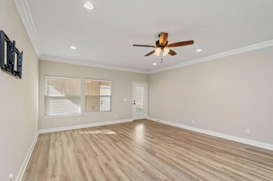 9-web-or-mls-61 9th Ave-03