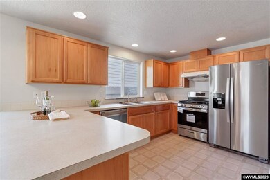 5403 Mirage St N, Keizer, OR 97303 - photo 2