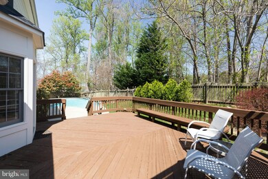 1841 Strickland Ct, Woodbridge, VA 22191 - photo 5