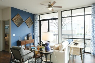 4020 Koehler St unit 4008, Houston, TX 77007 - photo 3