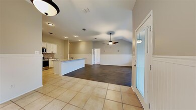 836 Bowie Dr, Lavon, TX 75166 - photo 4