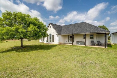 6625 Hutcheson Hill Rd, Springtown, TX 76082 - photo 4