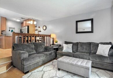 117 Tall Oaks Dr unit F, South Weymouth, MA 02190 - photo 3