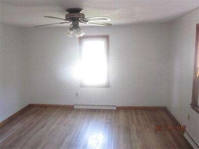 7 Anthony St, Methuen, MA 01844 - photo 3