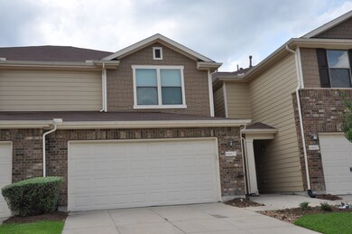 16025 Summerville Lake Dr, Tomball, TX 77377 - photo 2