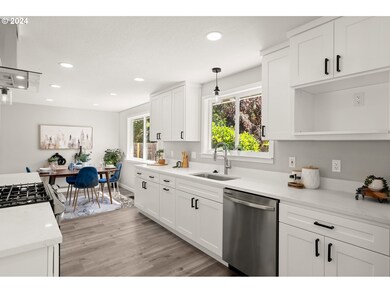 6036 SW Cross Creek Ave, Beaverton, OR 97007 - photo 6