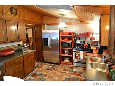 Kitchen. Kitchen with negotiable appliances.