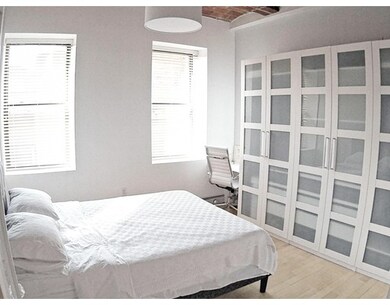 717 Atlantic Ave unit 6D, Boston, MA 02111 - photo 4