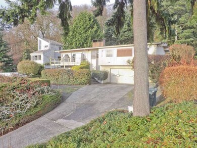 8383 E Mercer Way, Mercer Island, WA 98040 - photo 4