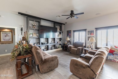 821 Desert Sky Dr, Horizon City, TX 79928 - photo 7