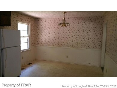 4742 Belford Rd, Fayetteville, NC 28314 - photo 6