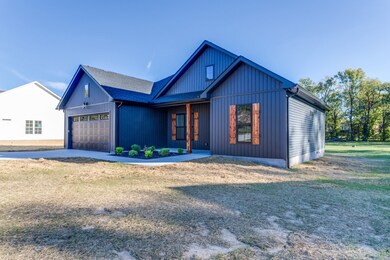 123 Lagoon Dr, McMinnville, TN 37110 - photo 5