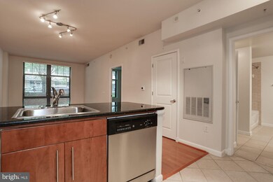 Clarendon 1021 unit 103, Arlington, VA 22201 - photo 7