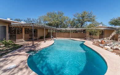 Tanque Verde Valley
