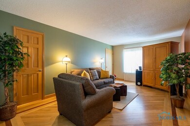 Livingroom3