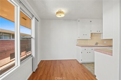 1637 E 3rd St unit 6, Long Beach, CA 90802 - photo 7