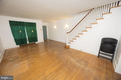 7247 Pittville Ave, Philadelphia, PA 19126 - photo 5