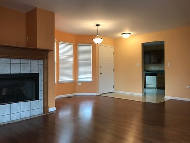 2604 Sheehan Ct unit 101, Naperville, IL 60564 - photo 2