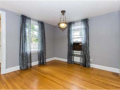 185 Worcester Ln, Waltham, MA 02451 - photo 7