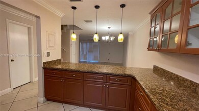 9113 Limetree Ln unit 170, Pembroke Pines, FL 33024 - photo 5