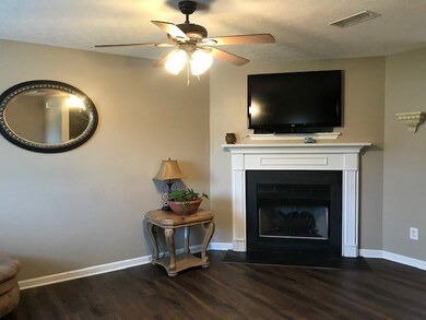 125 Sara Cir, Lebanon, TN 37090 - photo 2