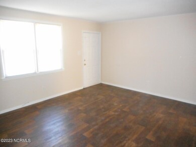 1244 Davis St, Jacksonville, NC 28540 - photo 2