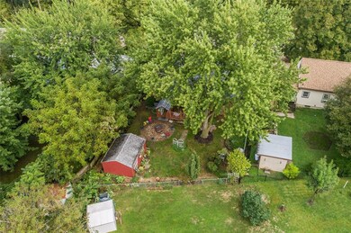 2162 C St SW, Cedar Rapids, IA 52404 - photo 6