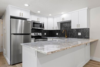 04 - Ski-In-Out - Snowflake Condo Unit 1