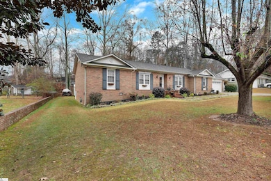 303 Asbury Cir, Easley, SC 29640 - photo 4