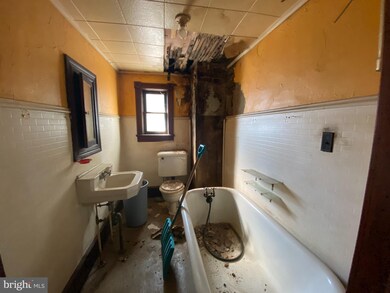 301 Catherine St, Ashland, PA 17921 - photo 7