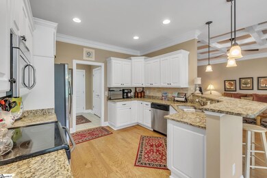 418 Hunters Cir, Greenville, SC 29617 - photo 7