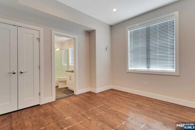 1547 11th St unit B, Fort Lee, NJ 07024 - photo 4