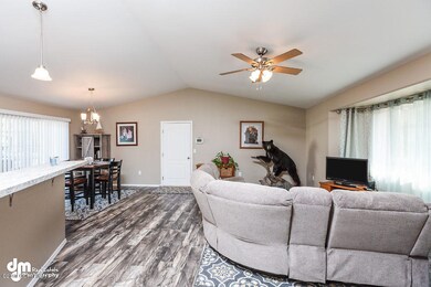 Living Room MS_85655-SMALL