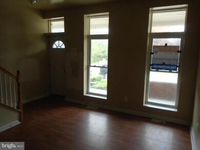 2521 Brookfield Ave, Baltimore, MD 21217 - photo 3