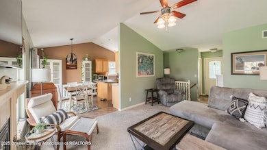 4412OldLansing08