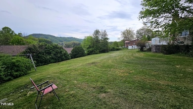 616 Kiser Ave SE, Coeburn, VA 24230 - photo 6